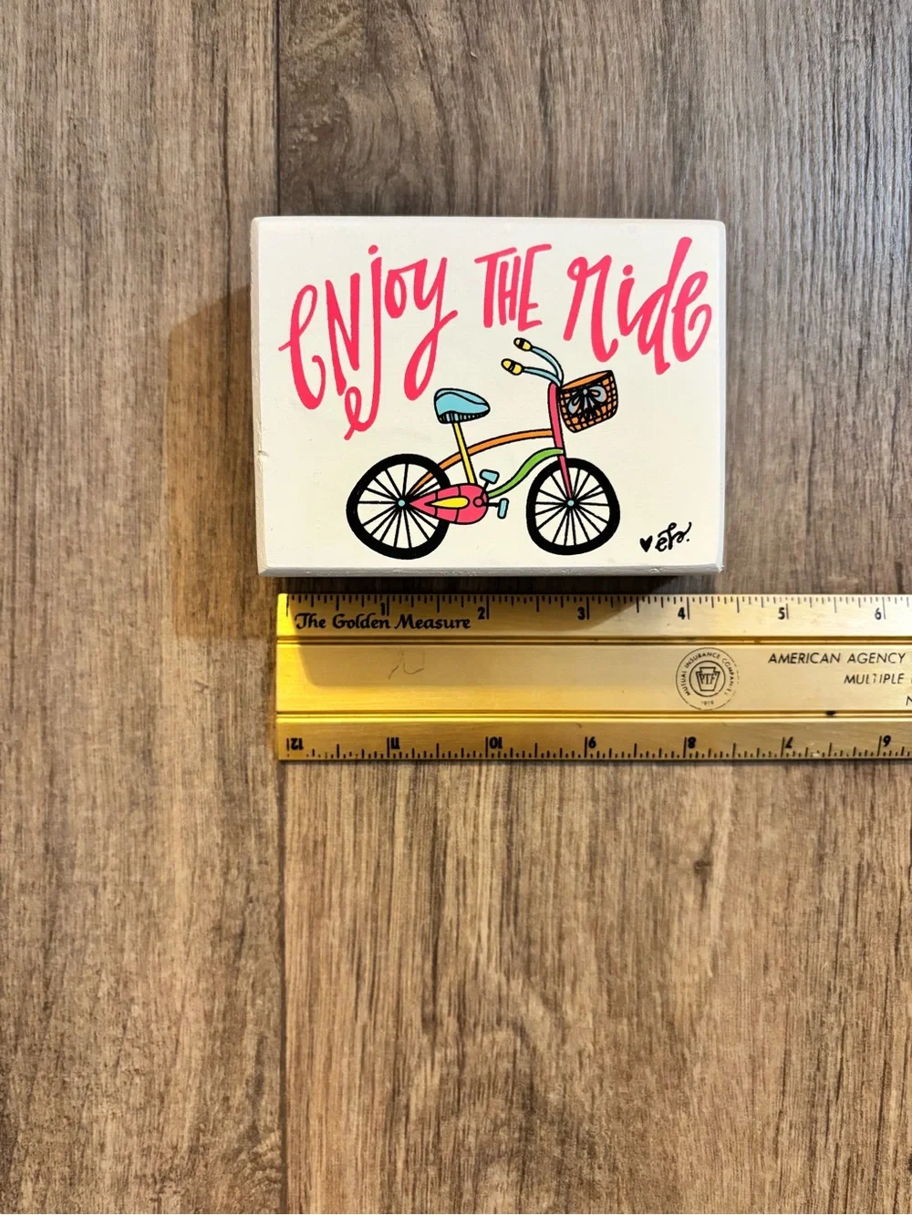 Wall Art Set, Pineapple Bicycle Stripes